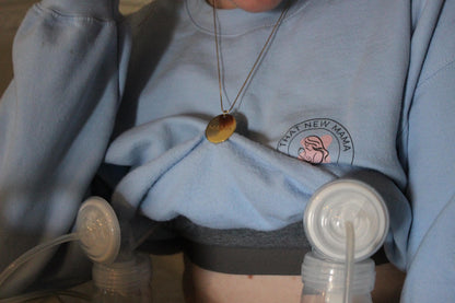 The Mama's Mate™ Breastfeeding Shirt Clip